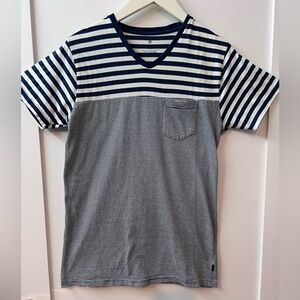 Striped neck t-shirt men’s size Small.